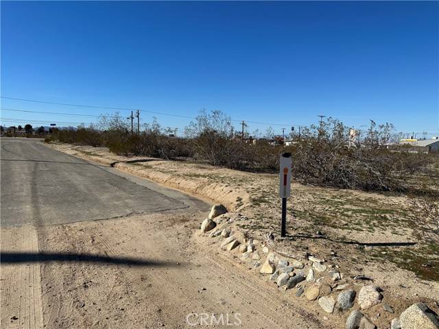 Pearblossom, CA 93553,3 Lots on V10 and Longview