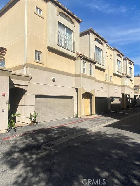 Woodland Hills, CA 91364,5220 Premiere Hills Circle 222