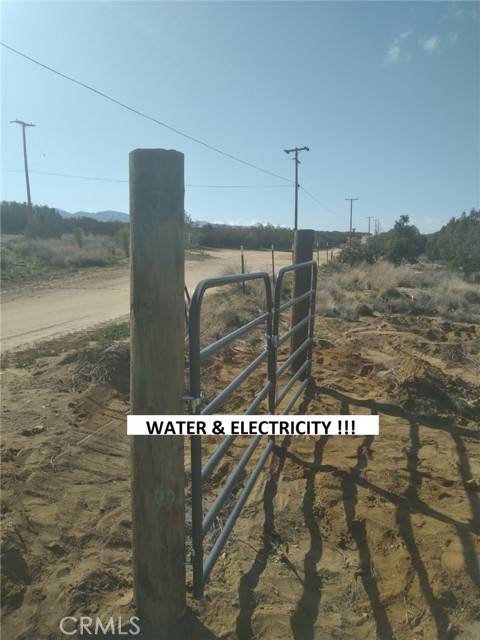 Llano, CA 93544,20926 AVE Y-8