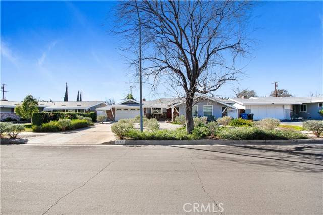 Chatsworth, CA 91311,9741 Kessler AVE