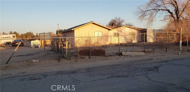 Helendale, CA 92342,16936 Wild RD