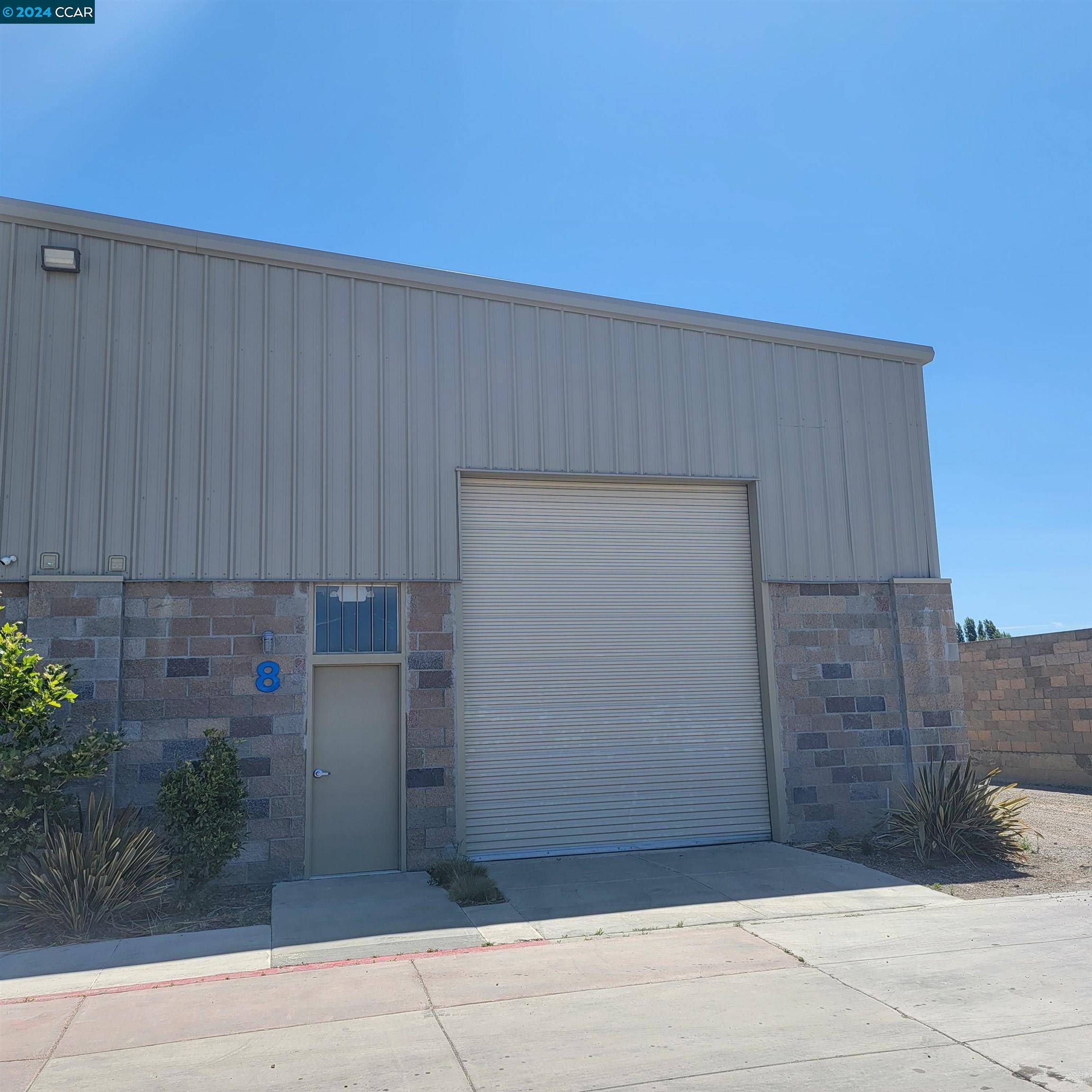 Richmond, CA 94801,2266 Central Street Unit 8