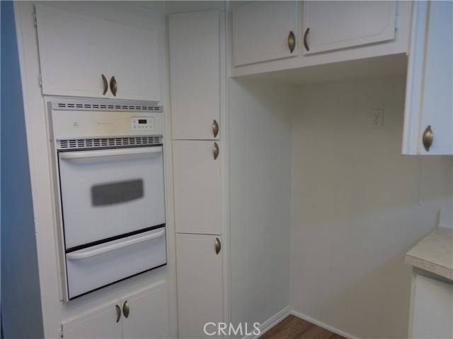 Hesperia, CA 92345,8418 arrowhead lake RD