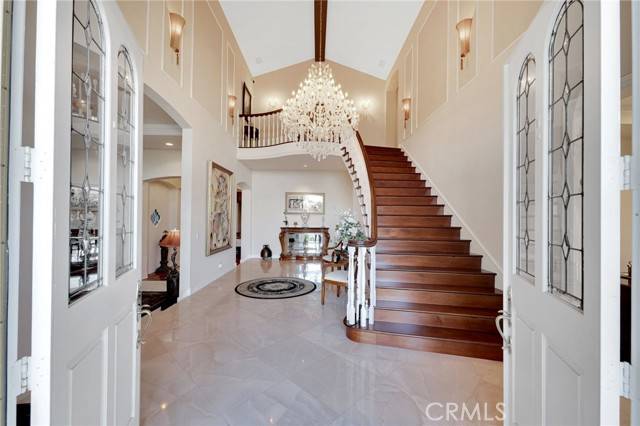 Chatsworth, CA 91311,9421 Oak Leaf DR