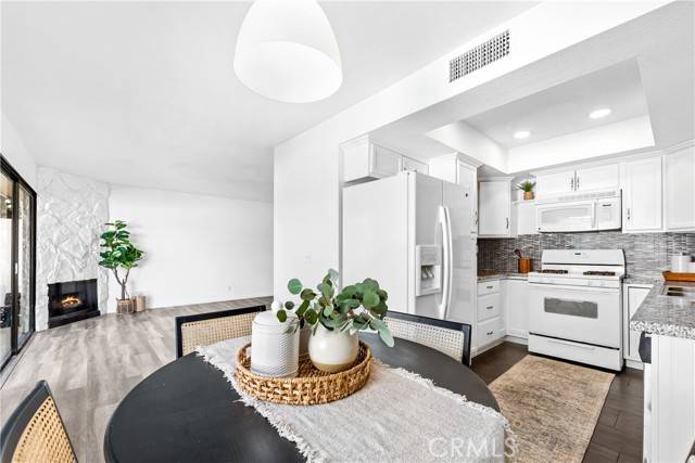 Stanton, CA 90680,7879 Cerritos AVE 9