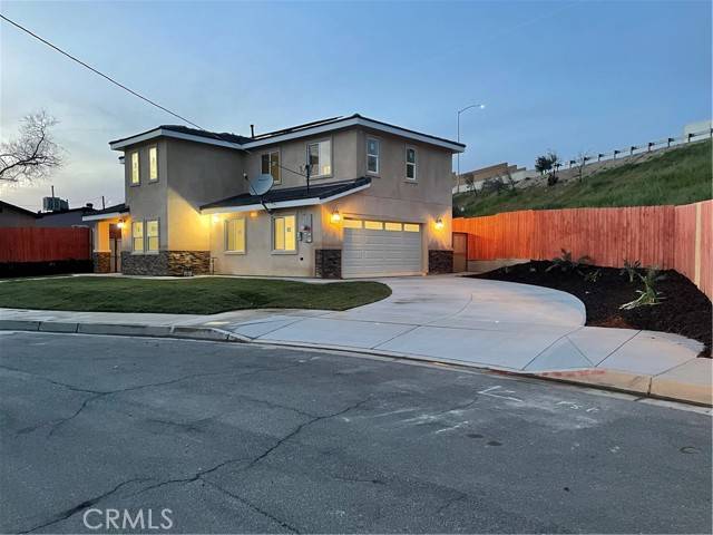 Highland, CA 92346,6676 Lynwood WAY