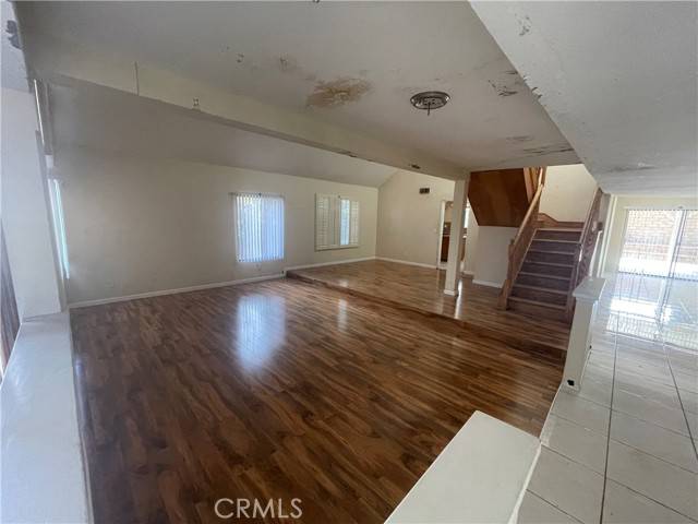 Chatsworth, CA 91311,10552 Alabama AVE