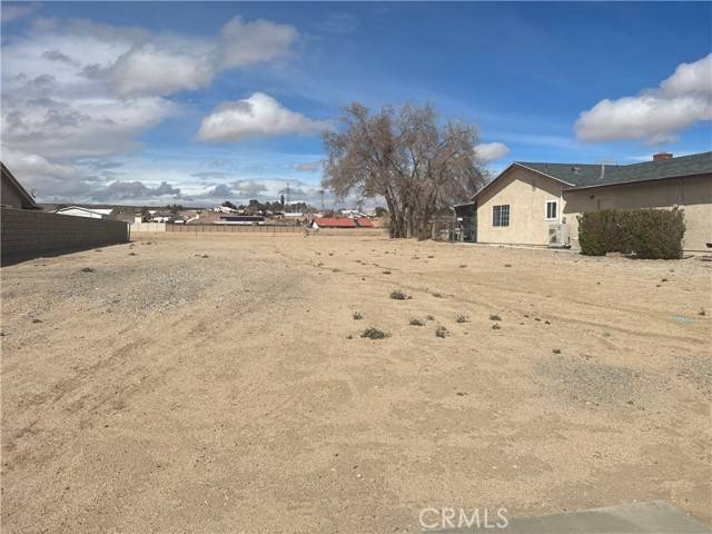 Helendale, CA 92342,13870 Rivers Edge RD