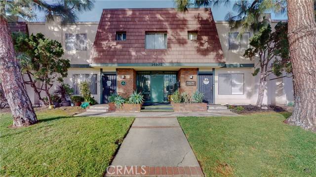 Lawndale, CA 90260,14807 Condon AVE 105