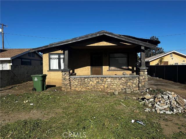 San Fernando, CA 91340,627 Woodworth ST