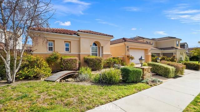 Moorpark, CA 93021,14138 Eaton Hollow CT