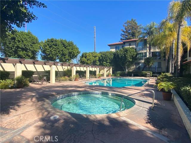 Valley Village, CA 91607,12720 Burbank BLD 222
