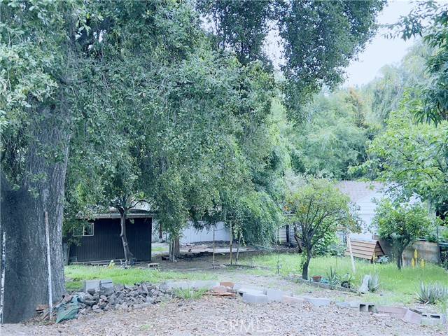 Altadena, CA 91001,325 E Las Flores DR