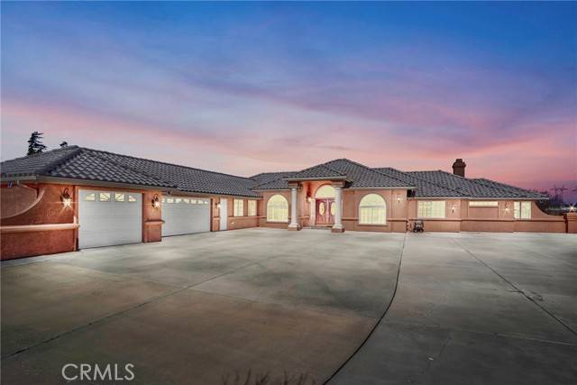 Oak Hills, CA 92344,9852 Desmond DR