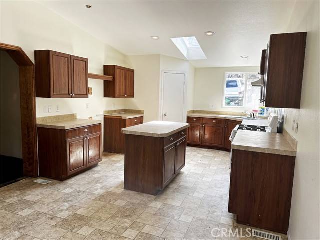 Frazier Park, CA 93225,4125 Roosevelt TRL