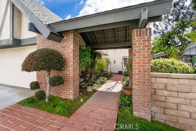 Laguna Hills, CA 92653,25222 Calero AVE