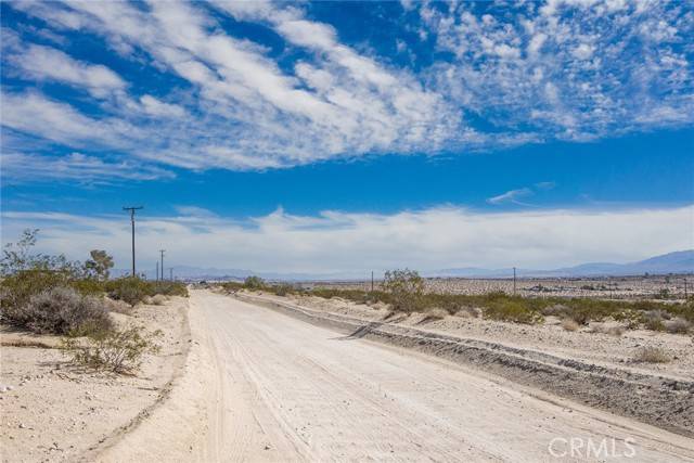 Twentynine Palms, CA 92277,68200 Poleline RD