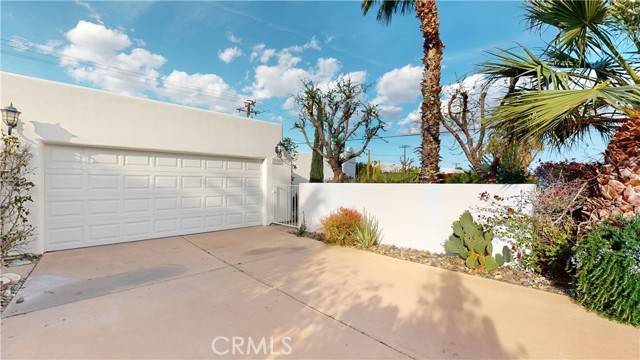 Palm Springs, CA 92262,370 W Sunview AVE