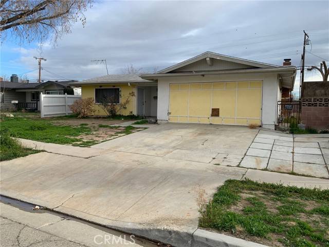 Lancaster, CA 93534,744 W Holguin ST