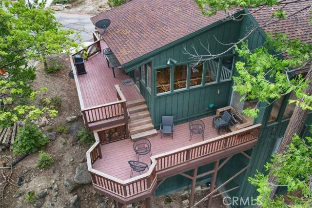 Yosemite, CA 95389,7304 Buck Brush LN