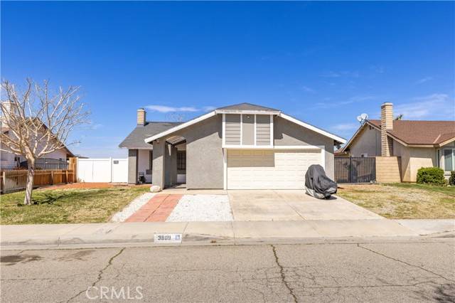 Palmdale, CA 93550,3809 Castala DR