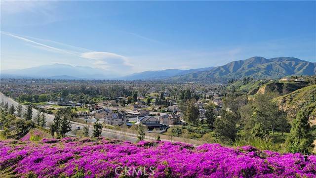 Highland, CA 92346,7346 Crimson DR