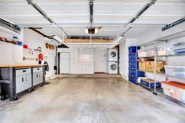 Chatsworth, CA 91311,10521 Larwin AVE 3