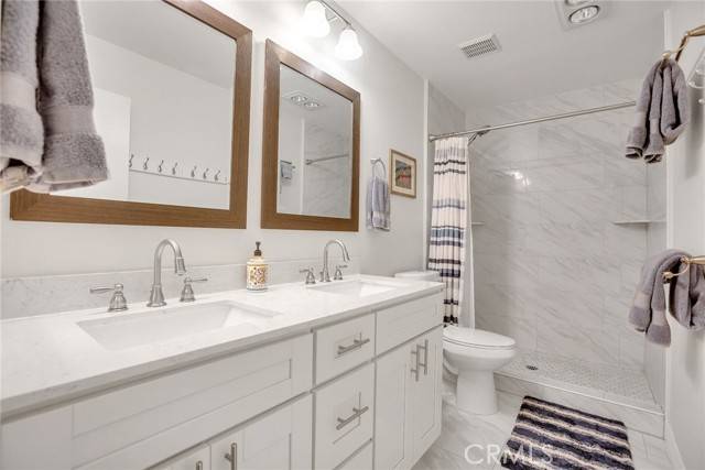 Chatsworth, CA 91311,10521 Larwin AVE 3