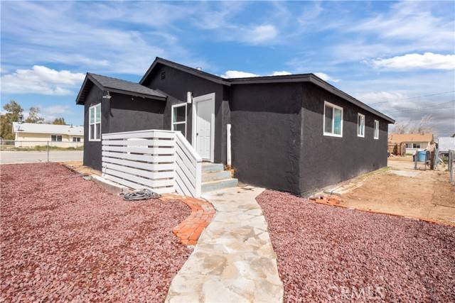 Mojave, CA 93501,15670 L ST