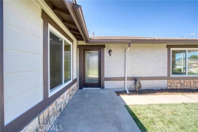 Highland, CA 92346,28525 Wisteria LN