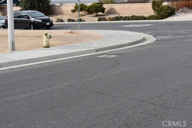 Rosamond, CA 93560,1 Hook & United