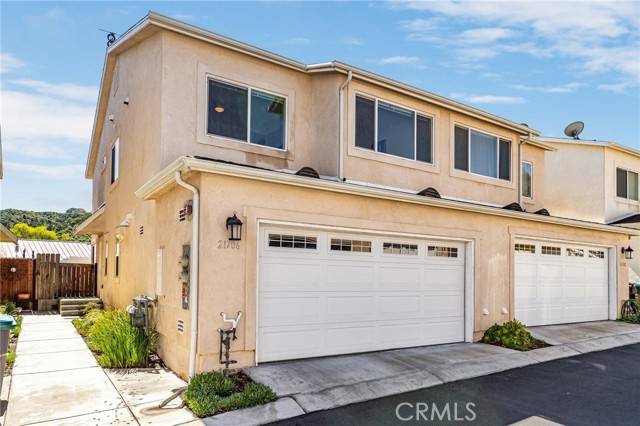 Saugus, CA 91350,21706 Doss PL