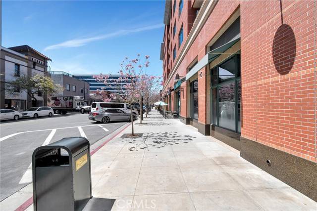 Pasadena, CA 91103,125 N Raymond AVE 508