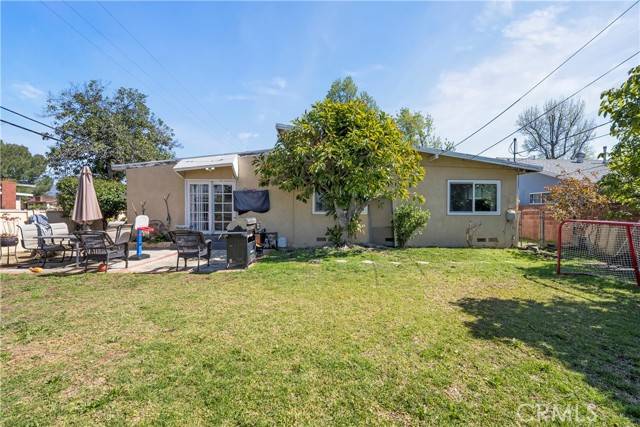 Arleta, CA 91331,9291 Stanwin AVE