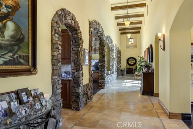 Calabasas, CA 91302,25345 Prado De Los Suenos