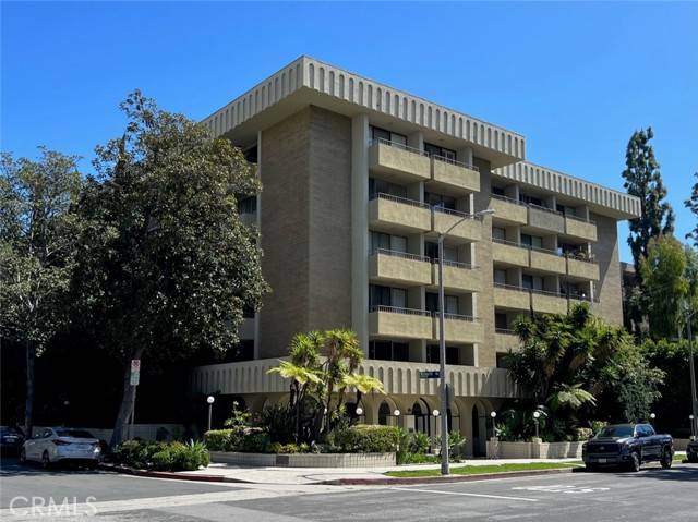 Los Angeles, CA 90024,1300 Midvale AVE 403