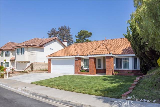 Canyon Country, CA 91351,20313 Lewendo CT