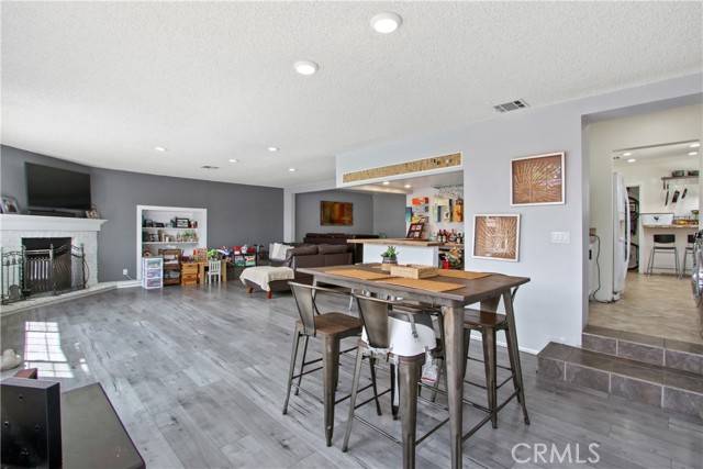North Hills, CA 91343,10006 Woodley AVE