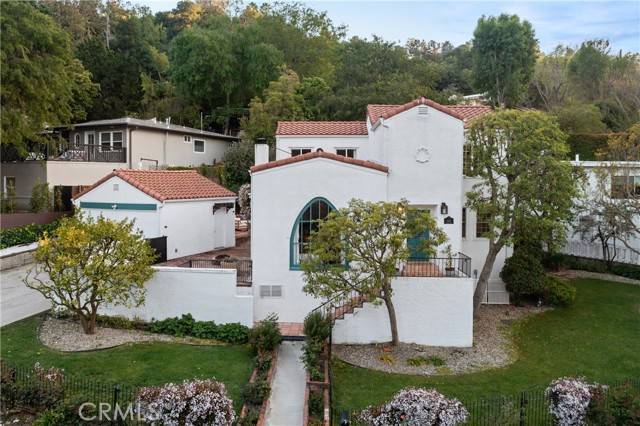 Hollywood Hills, CA 90068,3856 Broadlawn DR