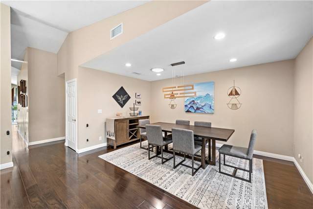 Laguna Hills, CA 92653,25572 Mackenzie ST