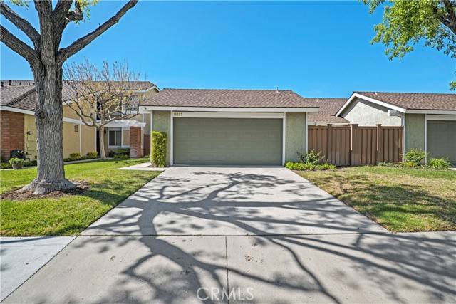 Canyon Country, CA 91387,16623 Shinedale DR