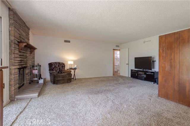 Granada Hills, CA 91344,17158 Donmetz ST