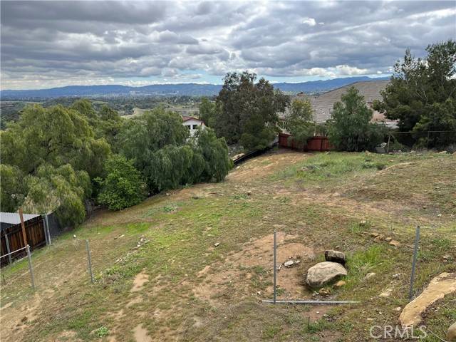 West Hills, CA 91367,9320 Morocco LN