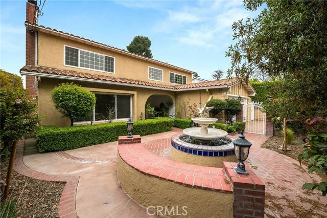 Burbank, CA 91506,1622 W Oak ST