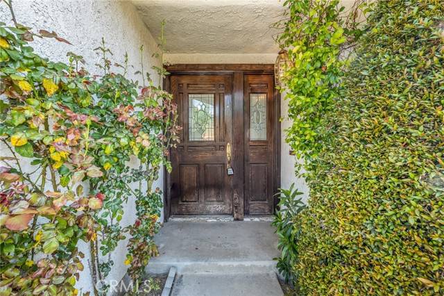 Westlake Village, CA 91362,6104 Hedgewall DR