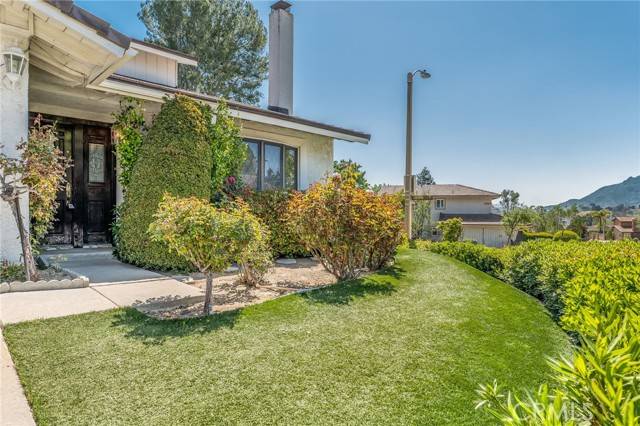 Westlake Village, CA 91362,6104 Hedgewall DR