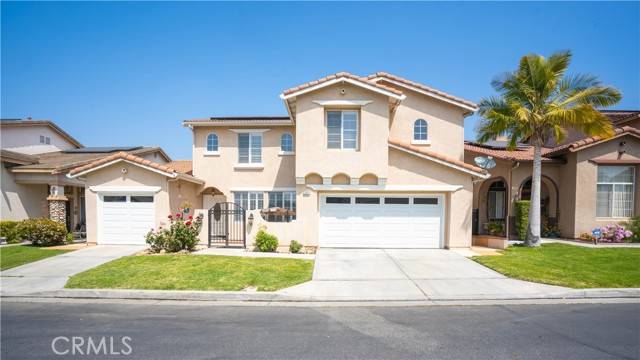 Pico Rivera, CA 90660,3341 Pebble Beach CT