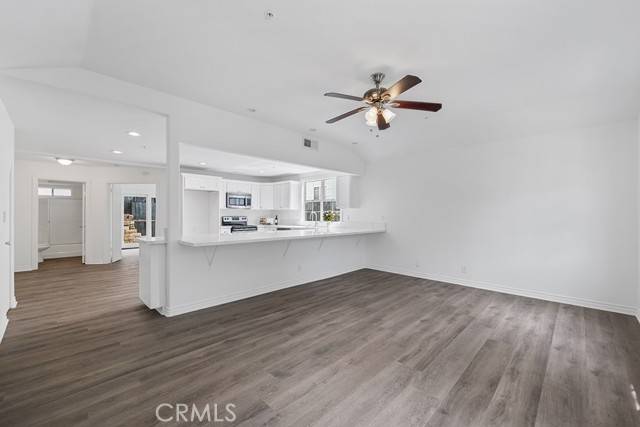 Chatsworth, CA 91311,23219 Raymond ST