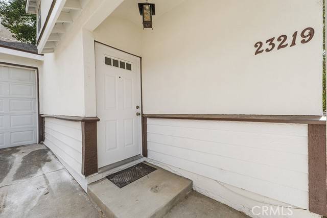 Chatsworth, CA 91311,23219 Raymond ST
