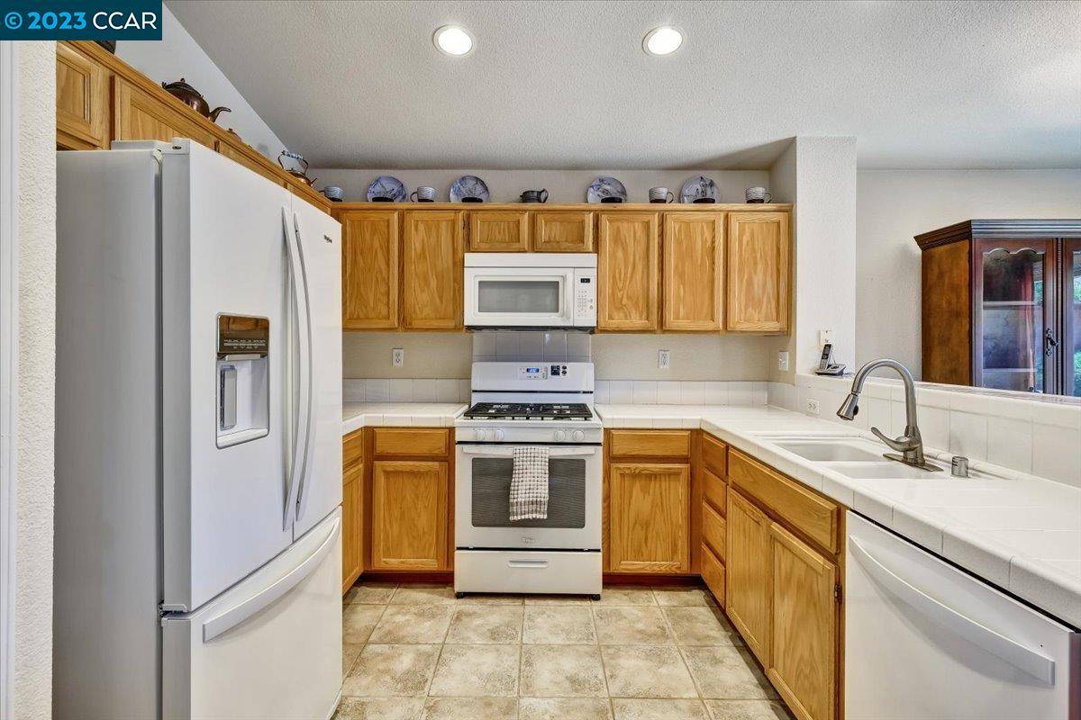 Bay Point, CA 94565,450 Tradewinds Ct